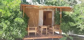 Hotel Secret Garden & Tent